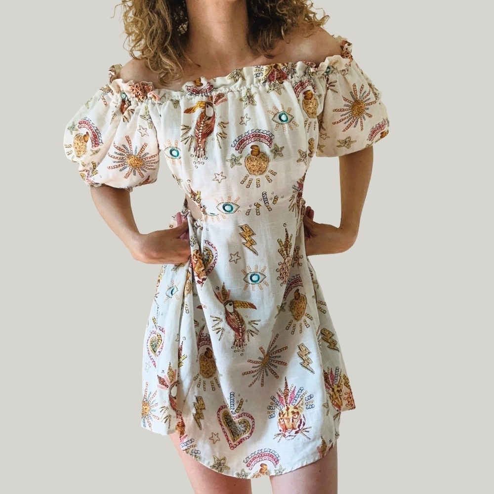 Farm Rio Mystic Print Cut Out Mini Dress Off Shoulder Puff Sleeve Cream XS Small
